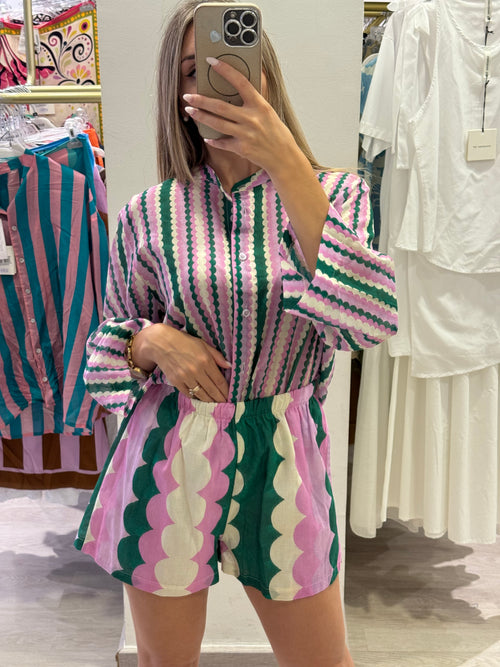 Shorts A Fantasia Rosa-Verde-Burro