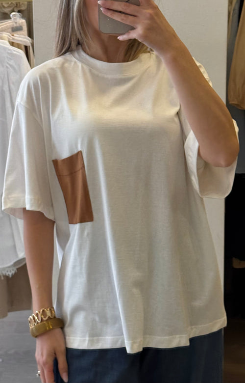 T-shirt Con Taschino Monocolore Tensione In