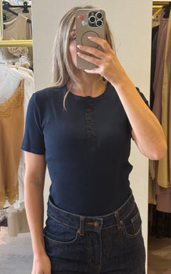 T-shirt Serafino (Colori All’interno)