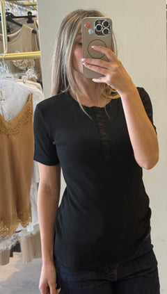 T-shirt Serafino (Colori All’interno)