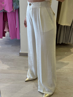Tailleur In Viscosa Con Spilla