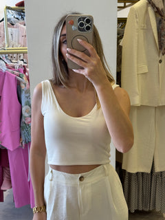 Tailleur In Viscosa Con Spilla