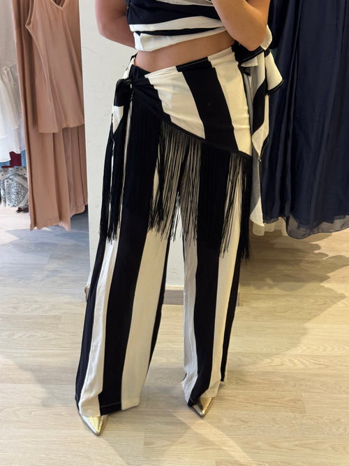 Pantalone Dritto Con Pareo in Vita e Frange