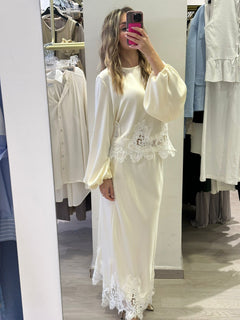 Gonna In Saten Con Pizzo Tensione In