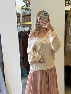 Maglia Scollo A V In Pizzo