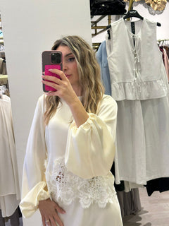 Blusa In Saten Tensione In