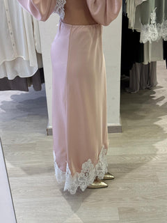 Gonna In Saten Con Pizzo Tensione In