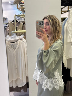 Blusa In Saten Tensione In