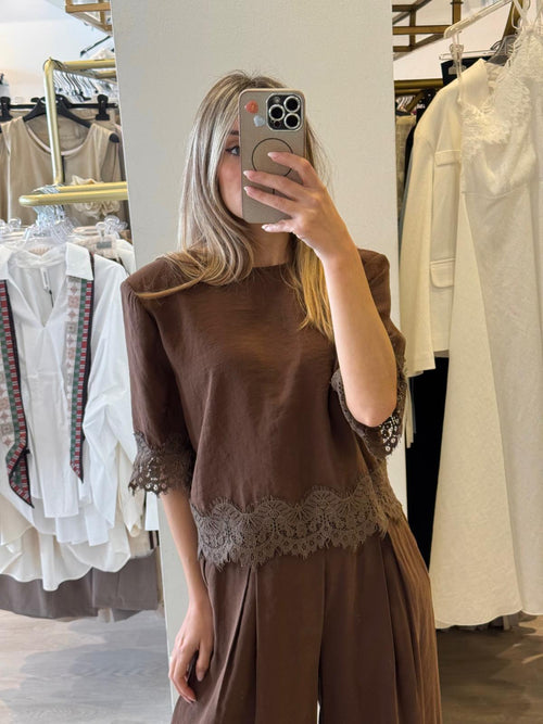 Maglia In Modal Leggero Con Pizzo