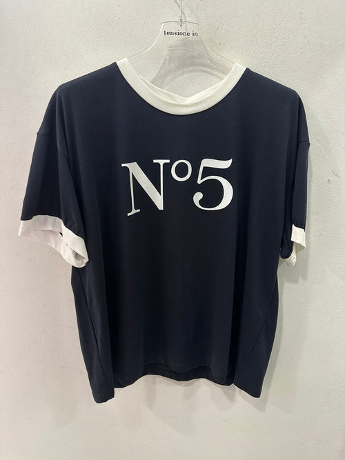 T-shirt "N5" A Contrasto TENSIONE IN