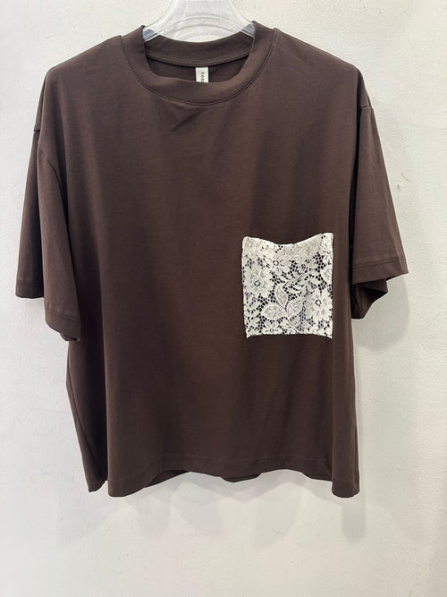 T- shirt Con Taschino In Pizzo Tensione In