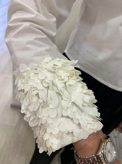 Camicia con dettaglio manica