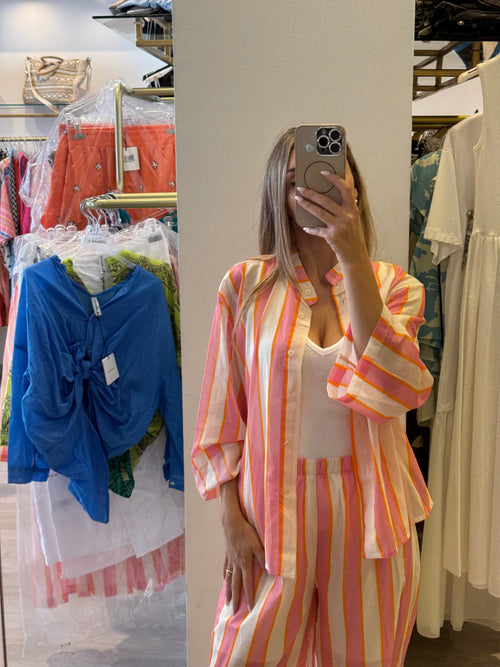 Camicia a Righe Larghe con Collo alla Coreana