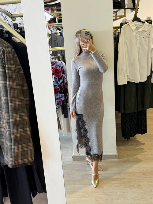 Abito Con Pizzo