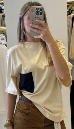 T-shirt Con Taschino Monocolore Tensione In