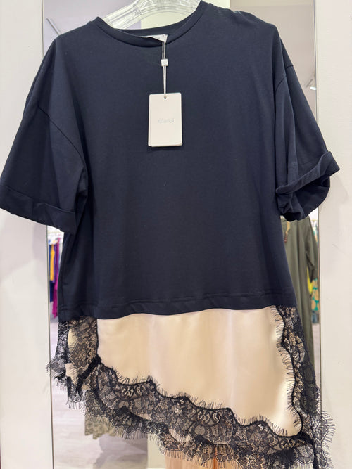T-Shirt Con Banda Saten in Raso e Pizzo Asimmetrico
