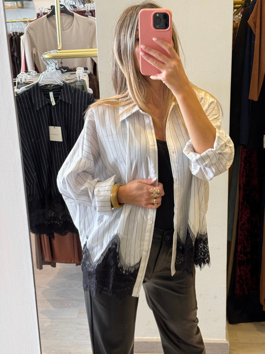 Camicia Over-size bacchettata con fondo in pizzo