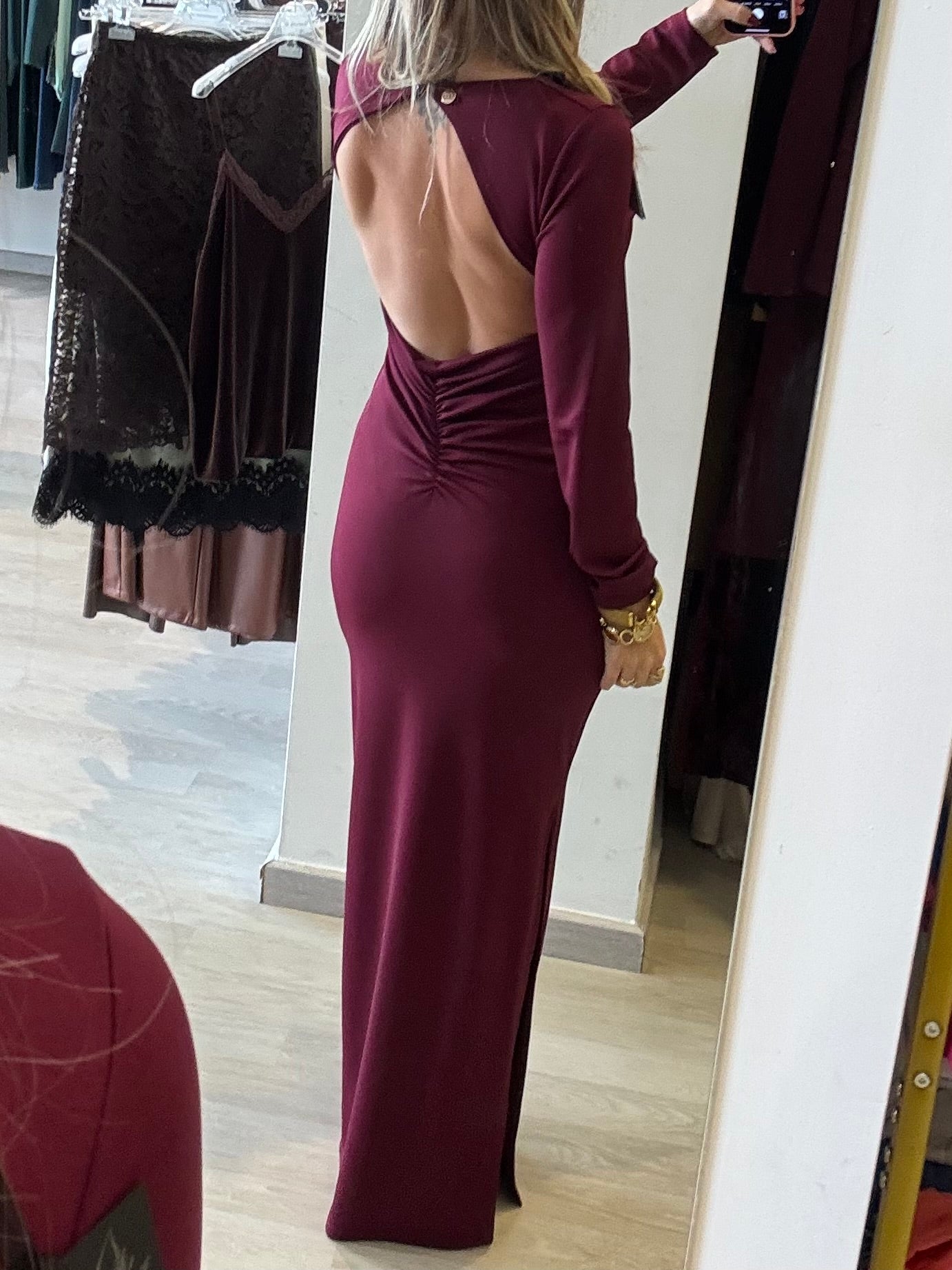 Abito Con Schiena Scoperta