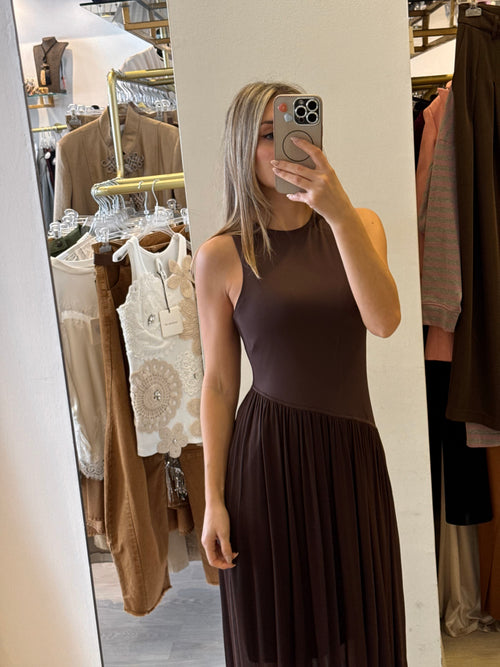 Abito Con Gonnellone In Chiffon