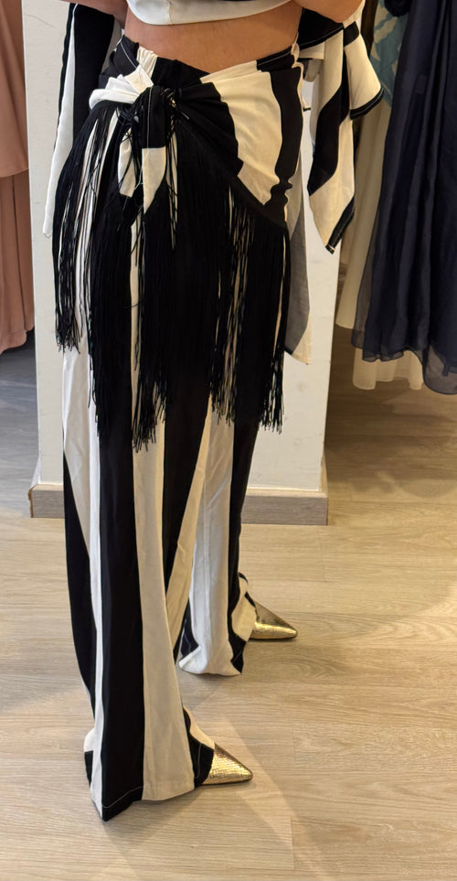 Pantalone Dritto Con Pareo in Vita e Frange