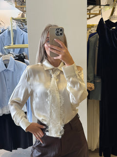 Camicia Con Foulard In Pizzo