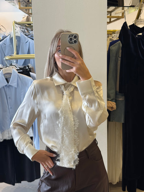 Camicia Con Foulard In Pizzo