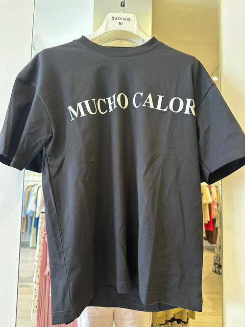 T-Shirt Con Stampa "MUCHO CALOR"