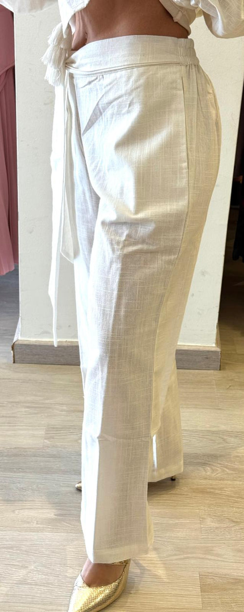 Pantalone Con Cinta