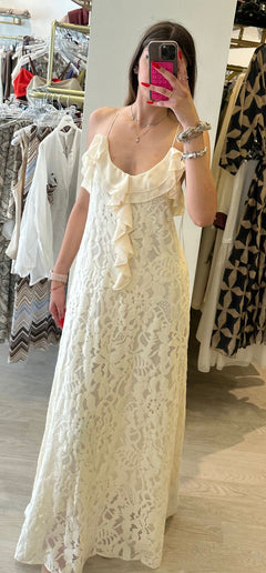 Abito In Pizzo E Rouches
